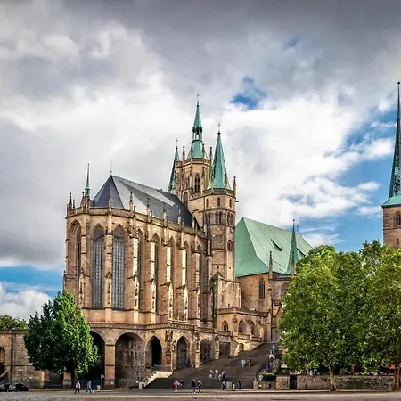 Raha - Dom I - Direkt Am Domplatz - Vollausstattung Apartmán